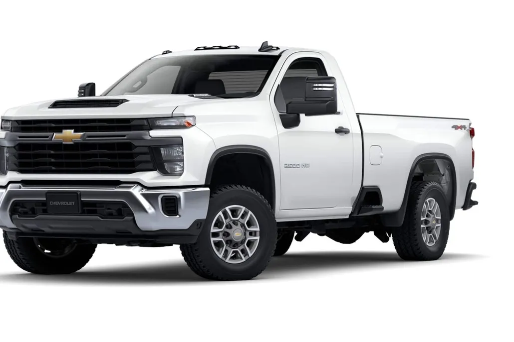 2025 Chevrolet Silverado 2500HD photo 1