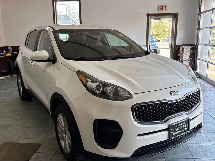 2019 Kia Sportage LX photo 1