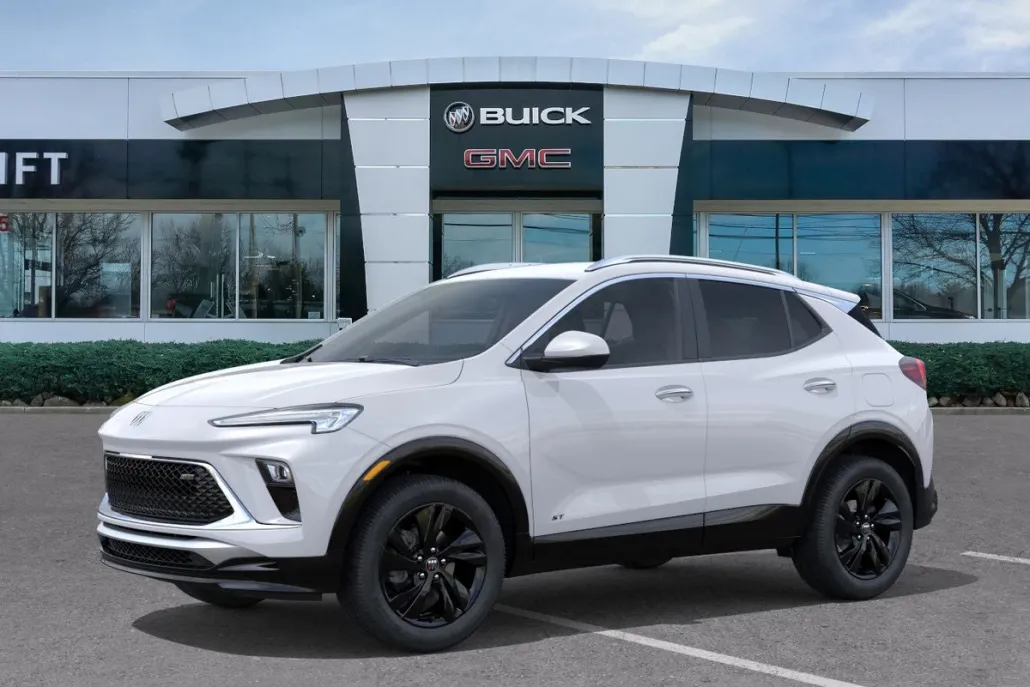 2026 Buick Encore GX Sport Touring photo 1