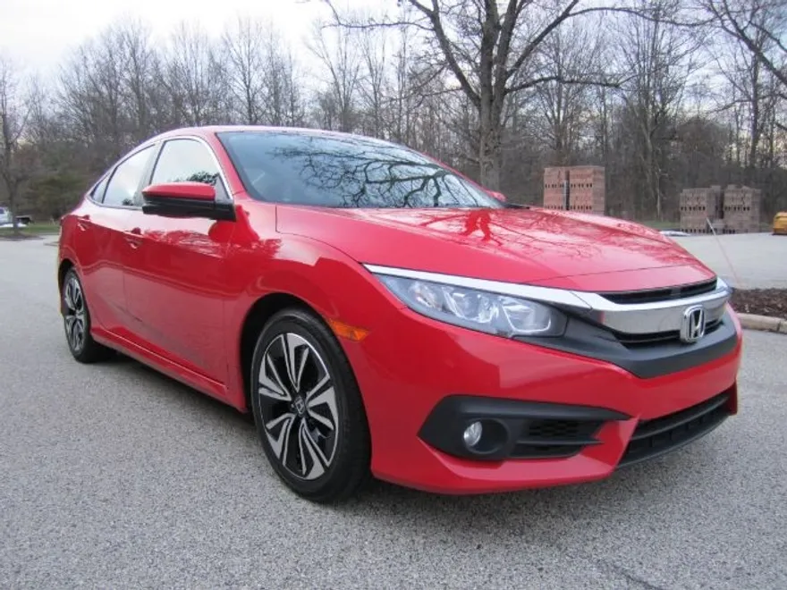 2018 Honda Civic EX-L photo 1
