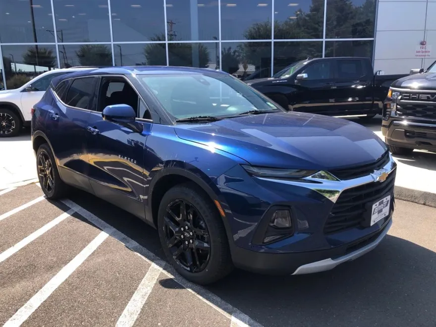 2022 Chevrolet Blazer 2LT photo 1