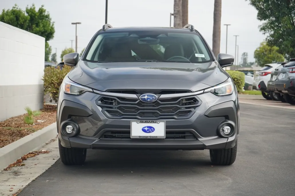 2025 Subaru Crosstrek Premium photo 1