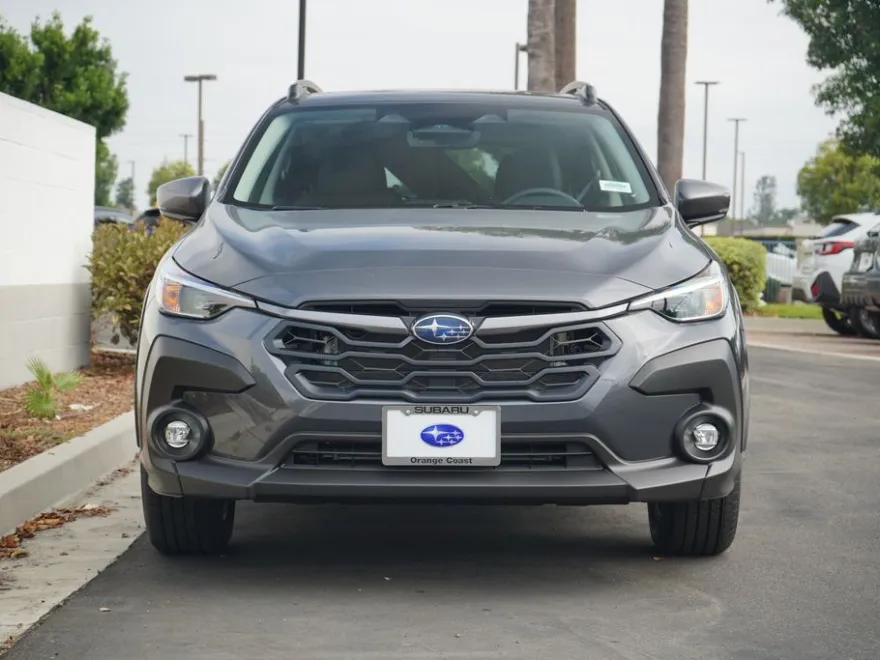 2025 Subaru Crosstrek Premium photo 1