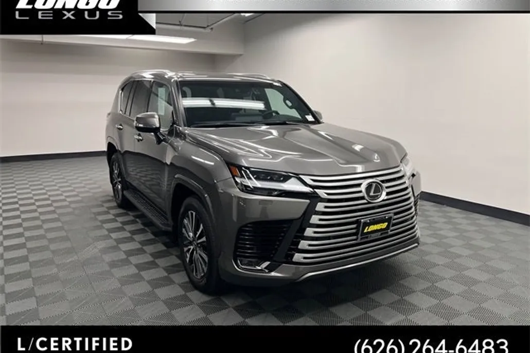 2024 Lexus LX 600 Premium photo 1