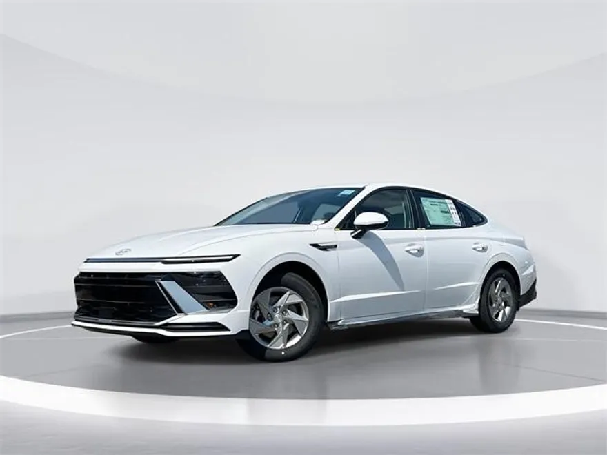 2026 Hyundai Sonata SE photo 1
