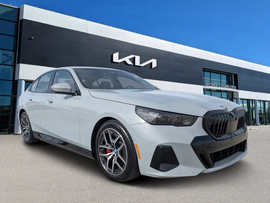 2024 Bmw i5 eDrive40 photo 1