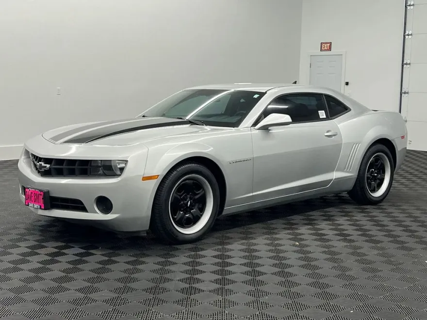 2013 Chevrolet Camaro 1LS photo 1