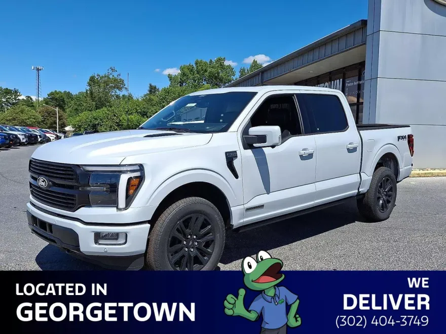 2025 Ford F-150 Platinum photo 1