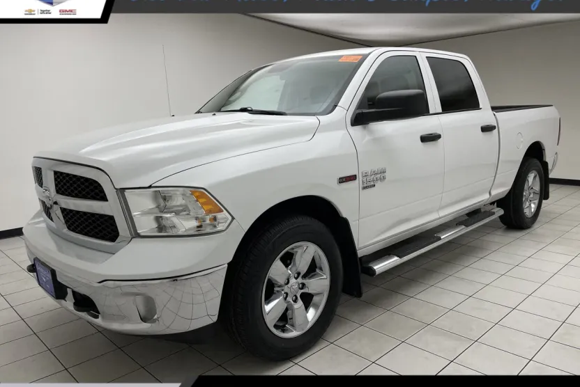 2019 Ram 1500 Classic Tradesman photo 1
