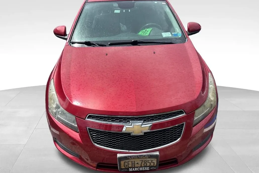 2013 Chevrolet Cruze photo 1