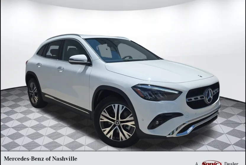 2025 Mercedes Benz GLA 250 4MATIC photo 1