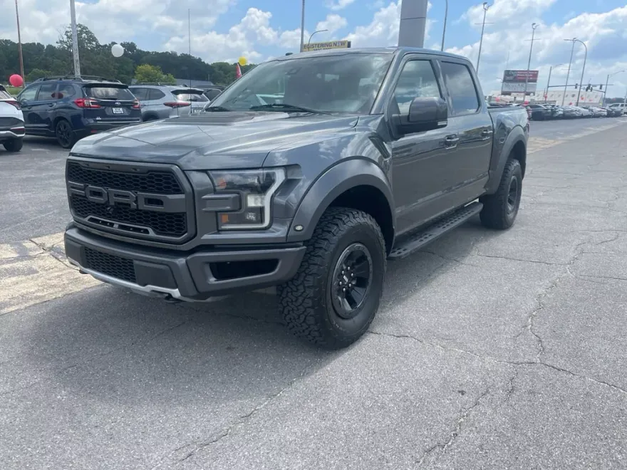 2018 Ford F-150 Raptor photo 1