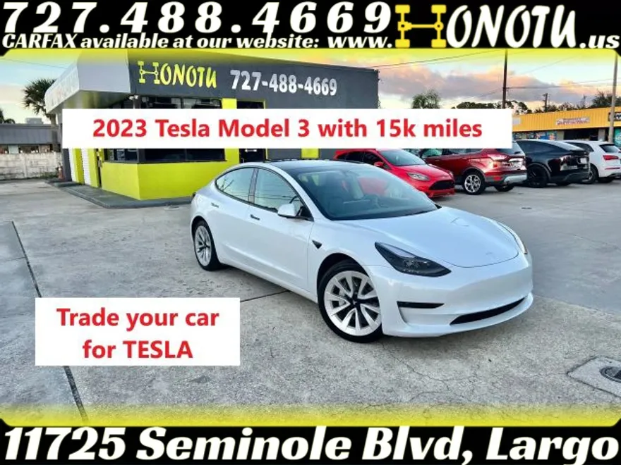 2023 Tesla Model 3 photo 1