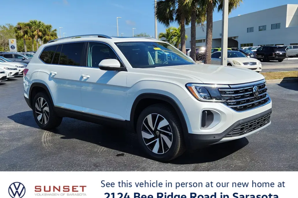 2025 Volkswagen Atlas SE photo 1