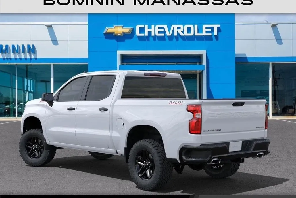 2025 Chevrolet Silverado 1500 Custom Trail Boss photo 1