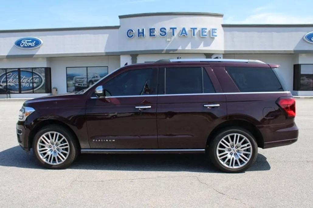 2024 Ford Expedition Platinum photo 1