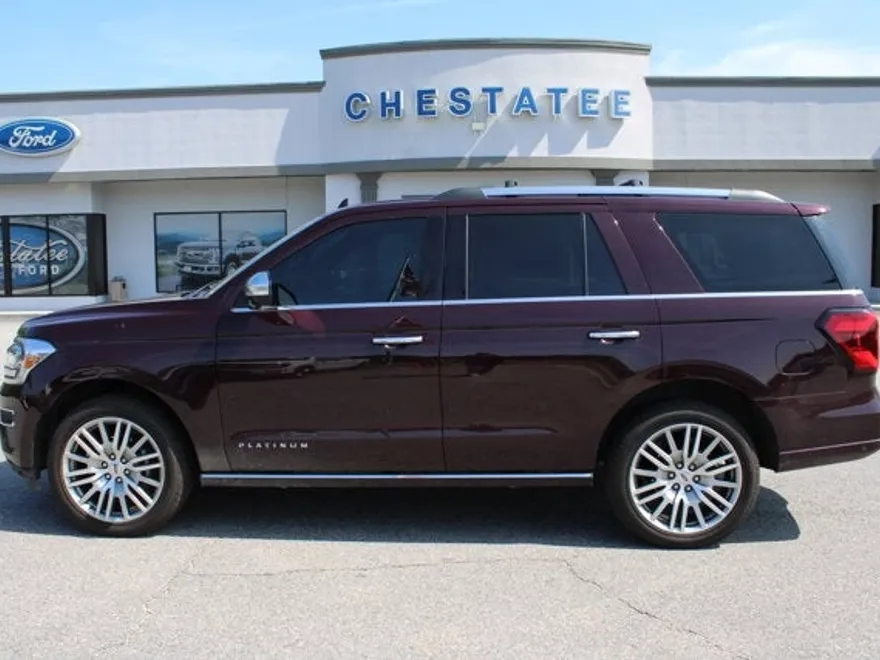 2024 Ford Expedition Platinum photo 1