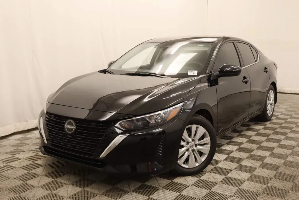 2024 Nissan Sentra S photo 1