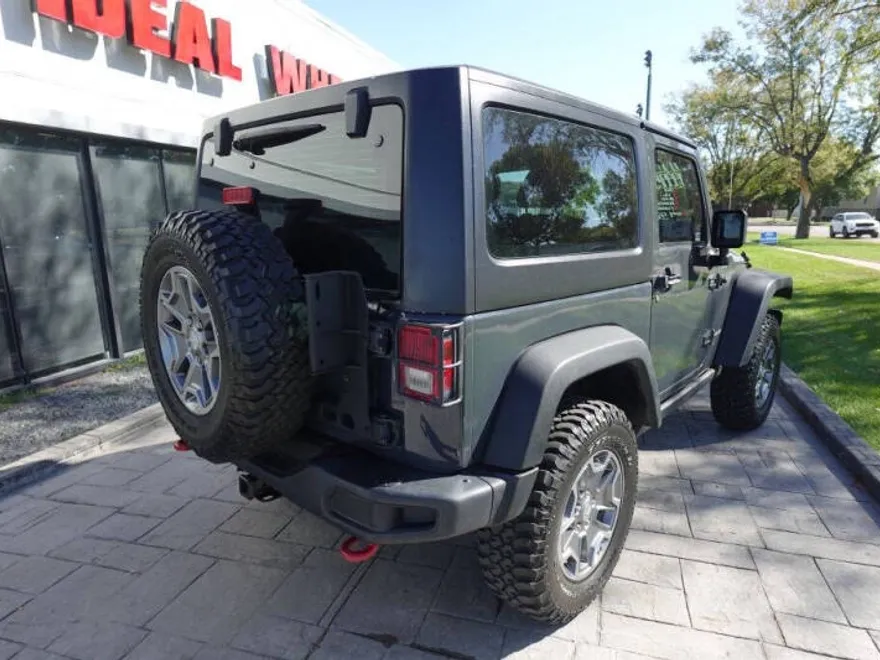 2017 Jeep Wrangler Rubicon photo 1
