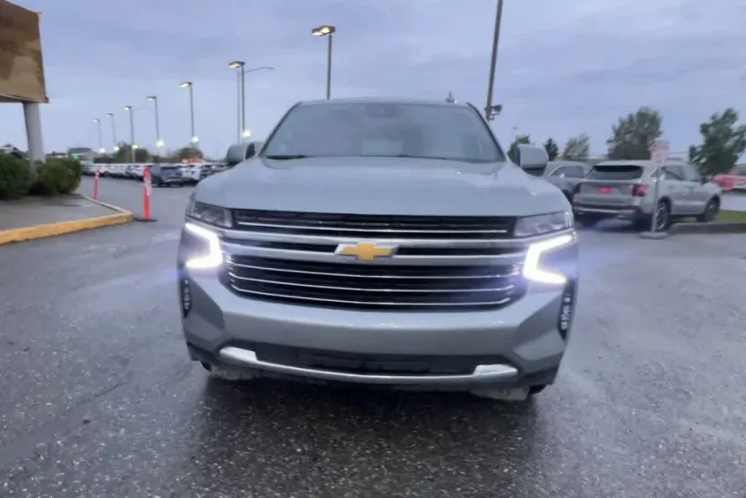 2023 Chevrolet Tahoe LT photo 1