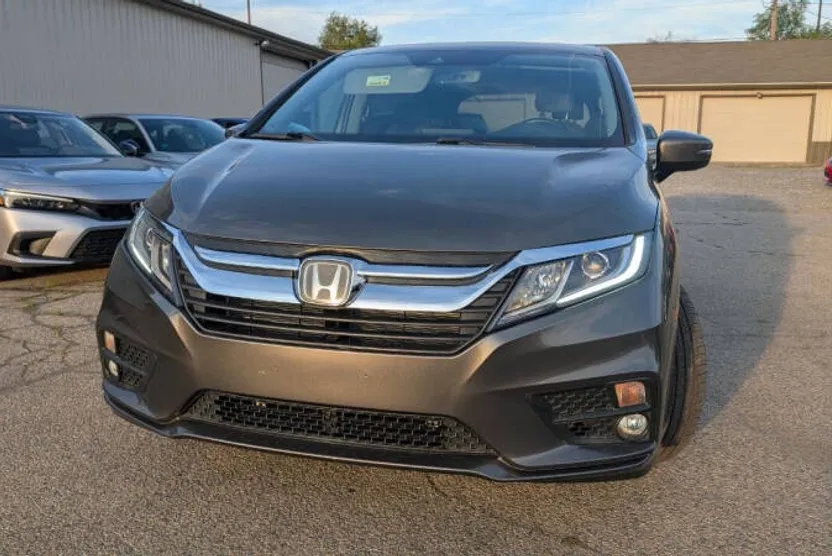 2019 Honda Odyssey EX-L photo 1