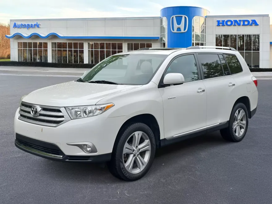 2013 Toyota Highlander Limited photo 1