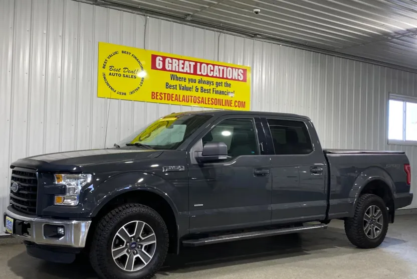 2016 Ford F-150 Lariat photo 1