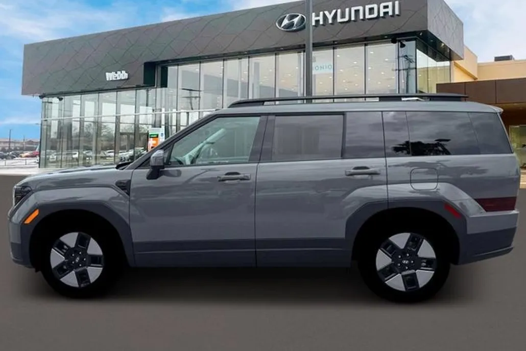 2026 Hyundai Santa Fe SEL photo 1