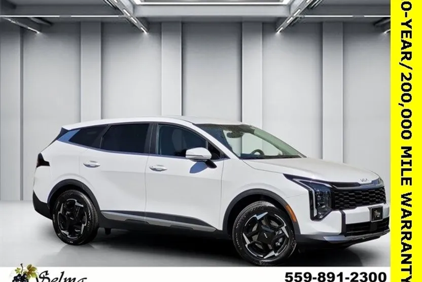 2026 Kia Sportage EX photo 1