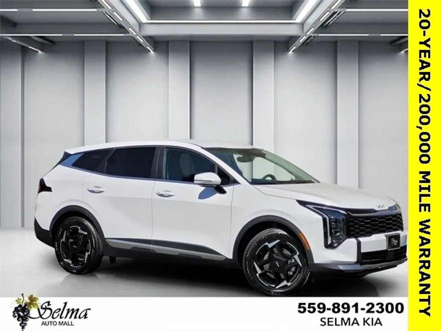 2026 Kia Sportage EX photo 1