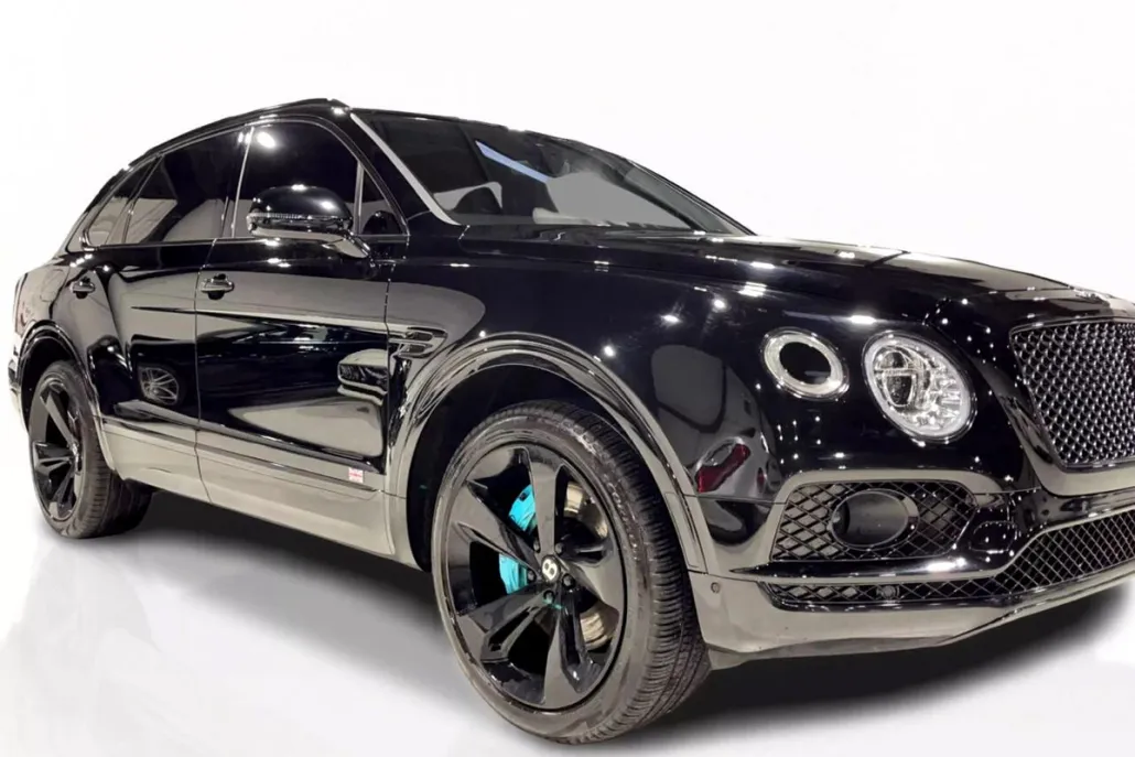 2017 Bentley Bentayga Base photo 1