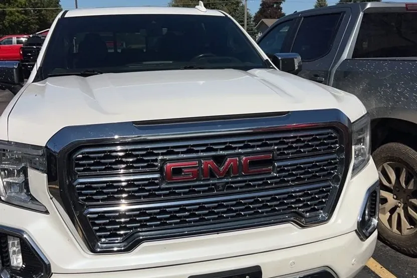 2020 Gmc Sierra 1500 Denali photo 1