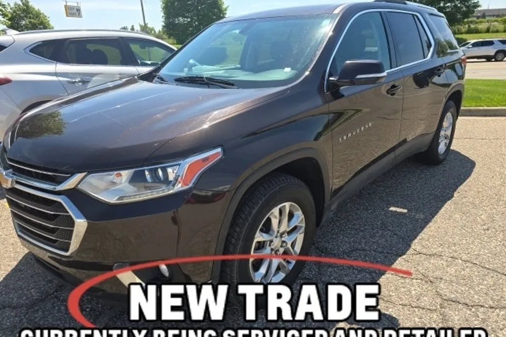 2018 Chevrolet Traverse Cloth 1LT photo 1