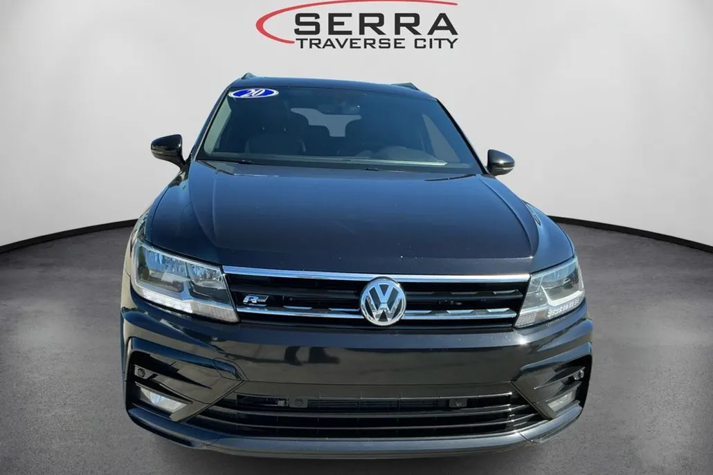 2020 Volkswagen Tiguan SE R-Line Black photo 1