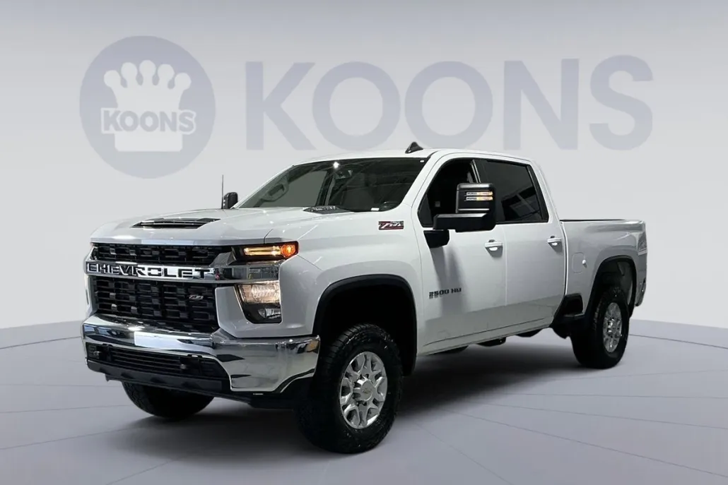 2023 Chevrolet Silverado 2500HD LT photo 1