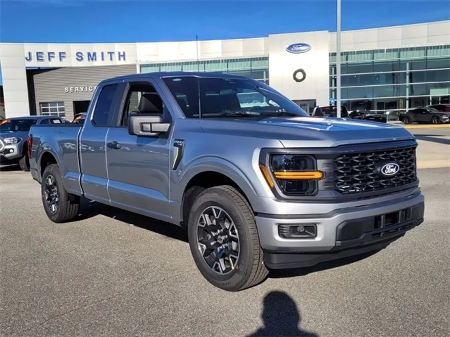 2025 Ford F-150 STX photo 1
