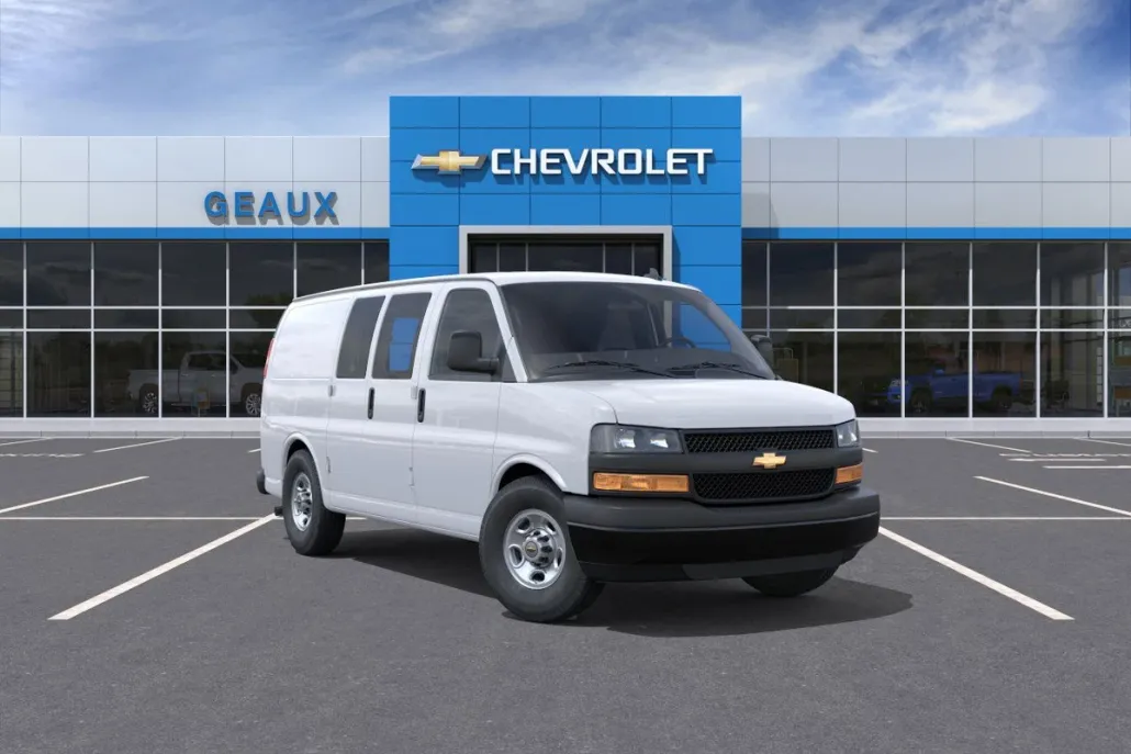 2024 Chevrolet Express Cargo 2500 photo 1