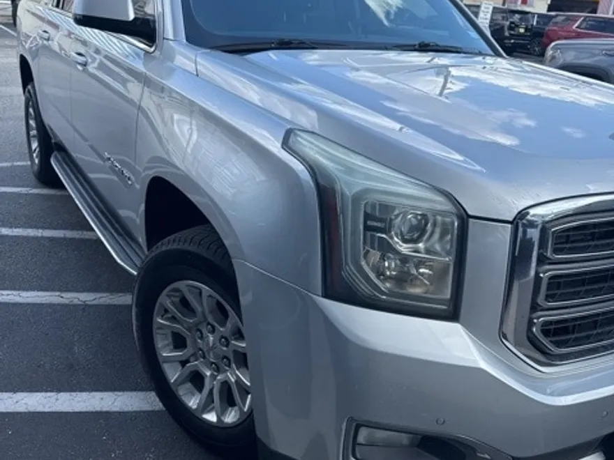 2018 Gmc Yukon XL SLT photo 1