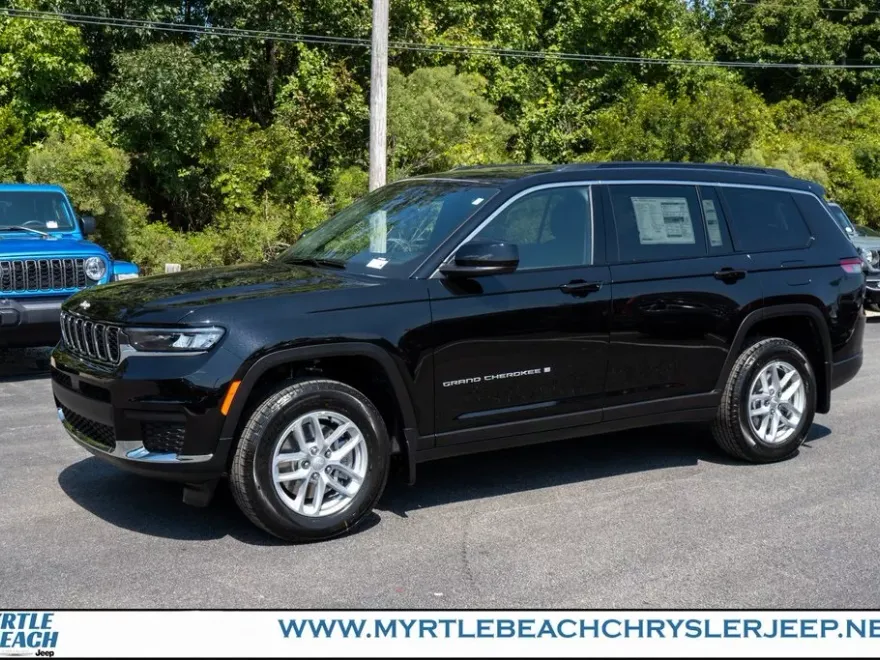 2025 Jeep Grand Cherokee Laredo X photo 1