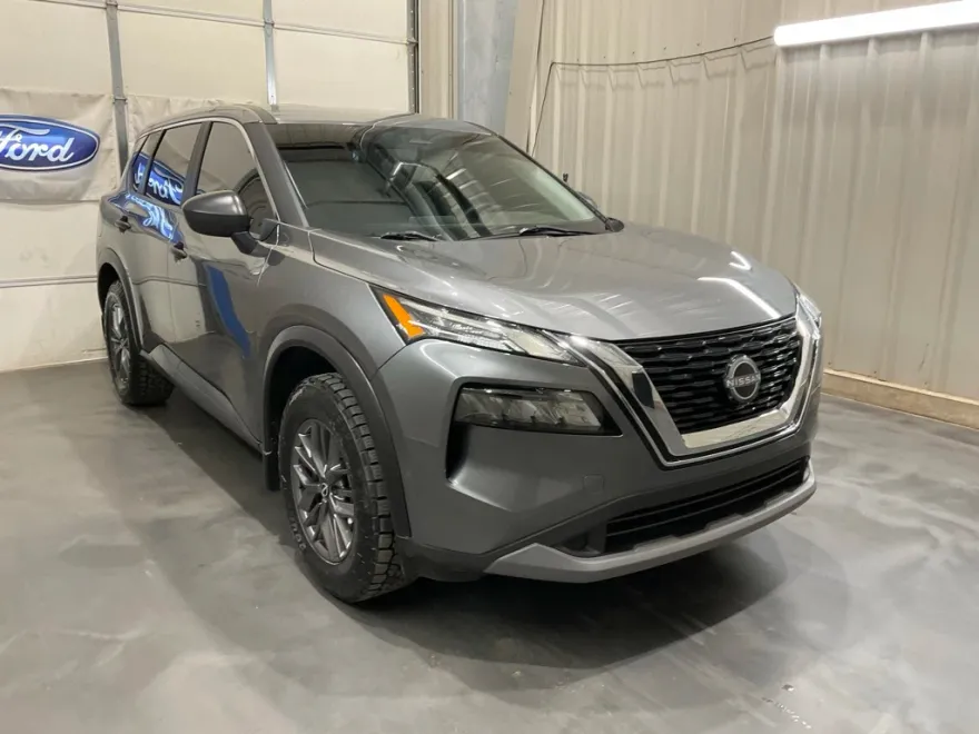 2023 Nissan Rogue S photo 1