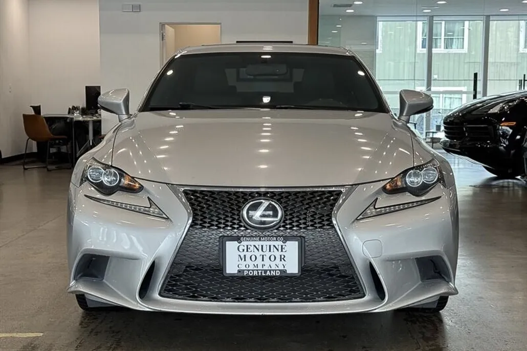2014 Lexus IS 350 F SPORT photo 1