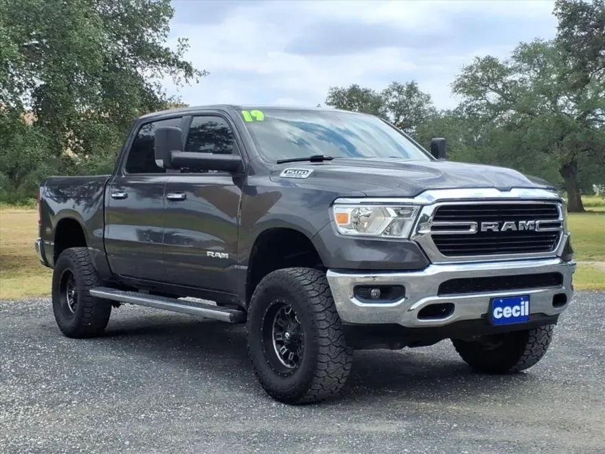 2019 Ram 1500 Big Horn Lone Star photo 1