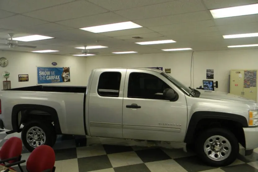 2011 Chevrolet Silverado 1500 LS photo 1