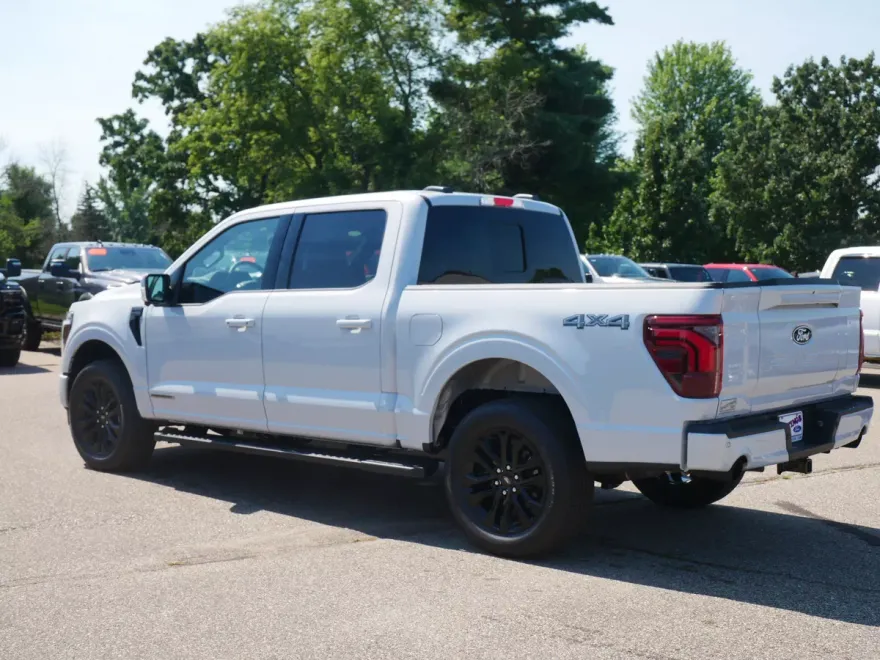 2025 Ford F-150 Lariat photo 1