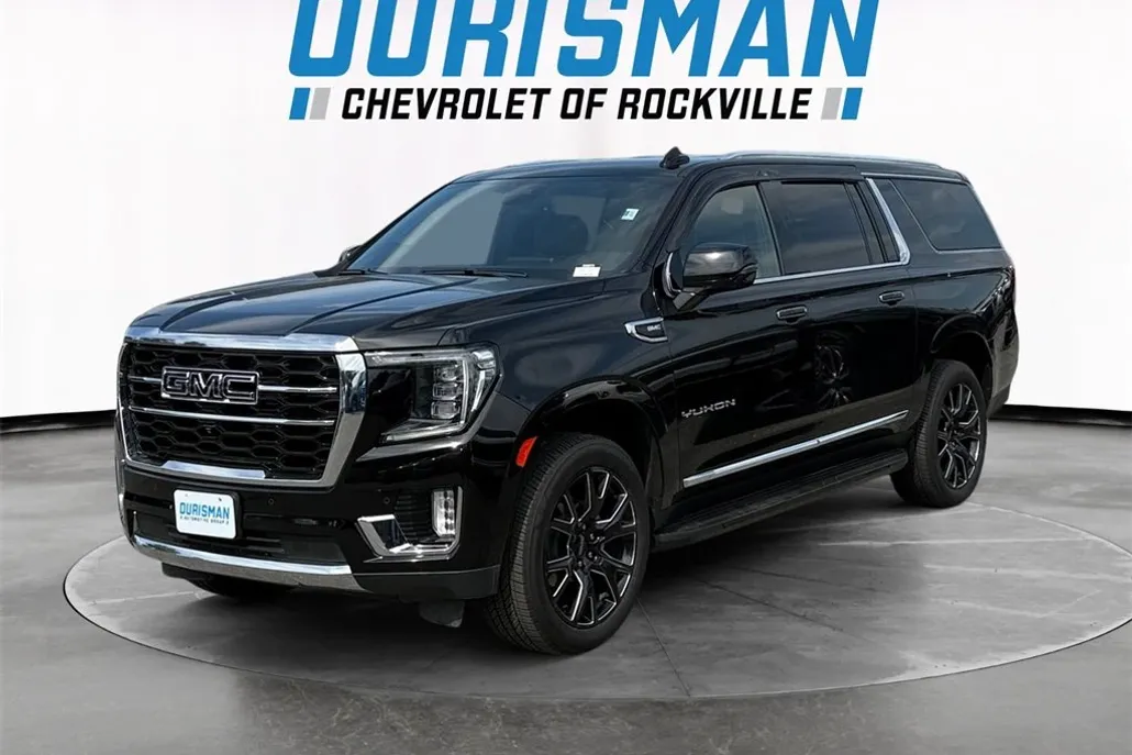 2024 Gmc Yukon XL SLT photo 1