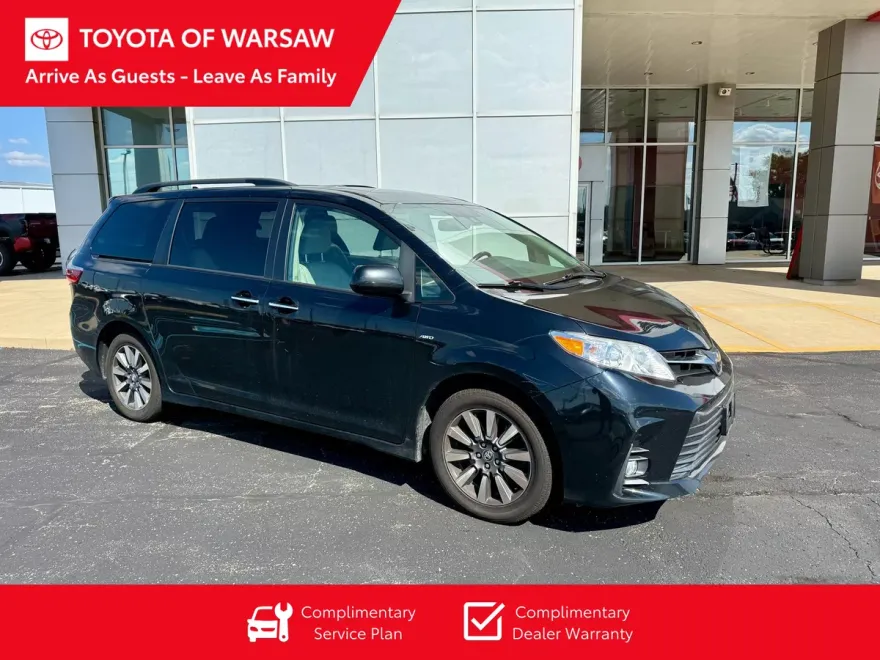 2020 Toyota Sienna XLE Premium photo 1