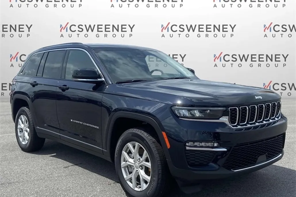2023 Jeep Grand Cherokee Limited photo 1