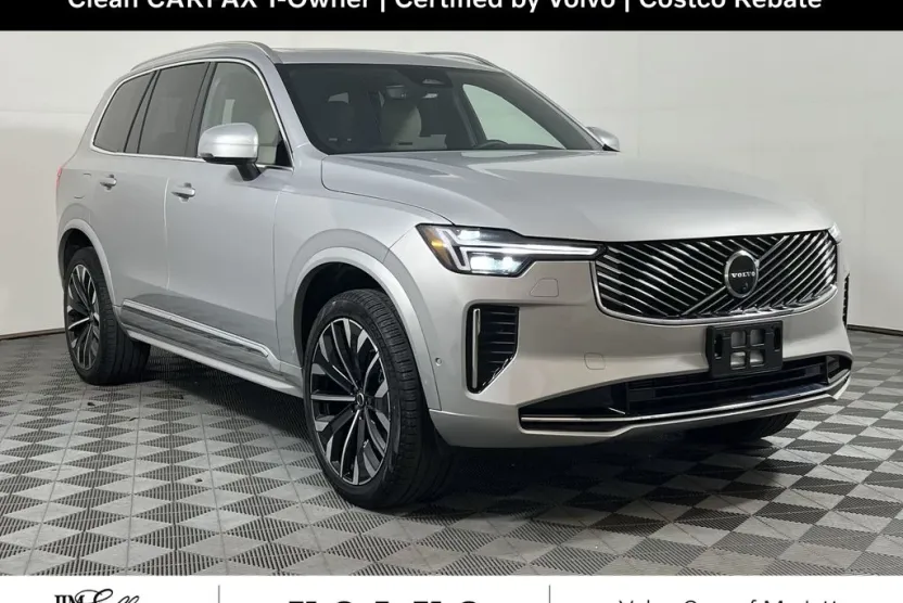 2025 Volvo XC90 Plus photo 1
