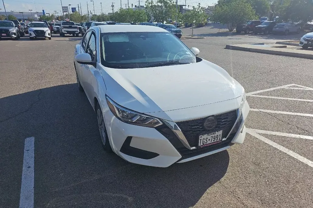 2023 Nissan Sentra S photo 1
