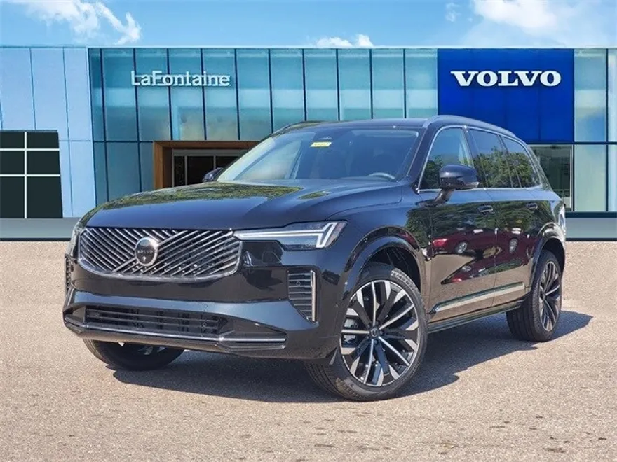 2026 Volvo XC90 Plus photo 1